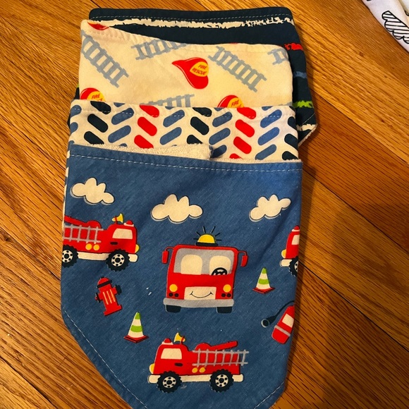 Baby boy stuff - Picture 4 of 6